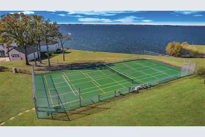 111 Saint Annes Drive, Mabank, TX 75156 - Photo 38