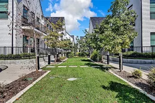 123 Gdn Ct E, Arlington, TX 76013 - Photo 4