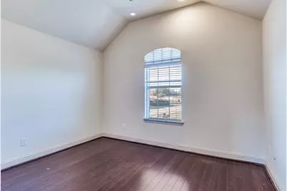 1502 Shadow Brook Trail, Garland, TX 75043 - Photo 30