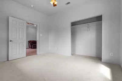 704 S Beacon Street, Dallas, TX 75223 - Photo 18