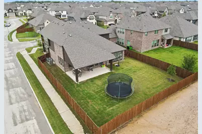 900 Superbloom Avenue, Justin, TX 76247 - Photo 34