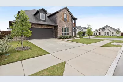 900 Superbloom Avenue, Justin, TX 76247 - Photo 4