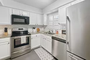 15151 Berry Trail, Dallas, TX 75248 - Photo 10