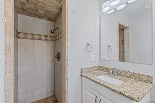 3520 Sheridon Dr, North Richland Hills, TX 76117 - Photo 12