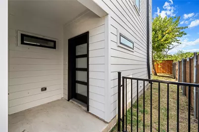 1021 Mobile Street, Dallas, TX 75208 - Photo 4