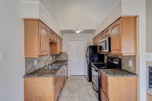 5640 Cedar Creek Dr, Benbrook, TX 76109 - Photo 8