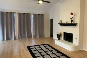 4718 Parkhaven Dr, Garland, TX 75043 - Photo 2