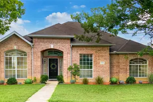 4718 Parkhaven Dr, Garland, TX 75043 - Photo 1