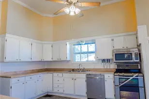 710 S Magnolia St, Palestine, TX 75801 - Photo 24