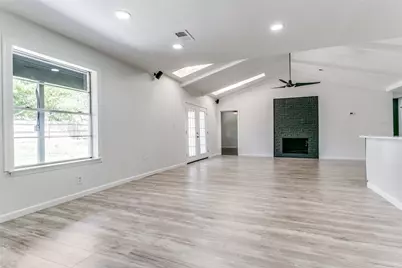 933 Charleston Court, Bedford, TX 76022 - Photo 12