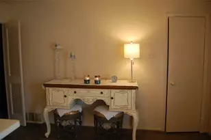 1808 Western Park Dr, Dallas, TX 75211 - Photo 4