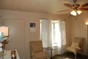 1808 Western Park Dr, Dallas, TX 75211 - Photo 2