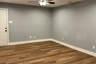 5820 Sandhurst Ln, Dallas, TX 75206 - Photo 10