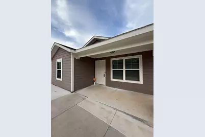 311 SW 14th Avenue, Mineral Wells, TX 76067 - Photo 2