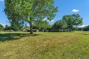 1941 Lariat Ln, Burleson, TX 76028 - Photo 6