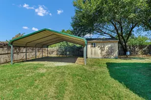 1941 Lariat Ln, Burleson, TX 76028 - Photo 34