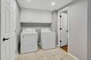 1941 Lariat Ln, Burleson, TX 76028 - Photo 14