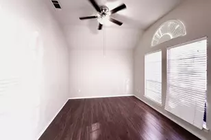 8832 Fayetteville Dr, Fort Worth, TX 76244 - Photo 2