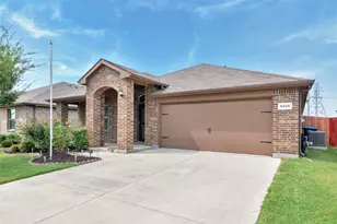 6925 Tide Ln, Fort Worth, TX 76179 - Photo 2