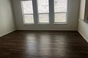 837 Clark Dr, Ferris, TX 75125 - Photo 10