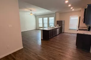 837 Clark Dr, Ferris, TX 75125 - Photo 6