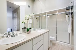 10438 Pagewood Dr, Dallas, TX 75230 - Photo 12