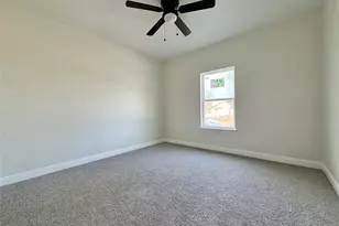 2010 Nantucket Village Dr, Dallas, TX 75217 - Photo 6