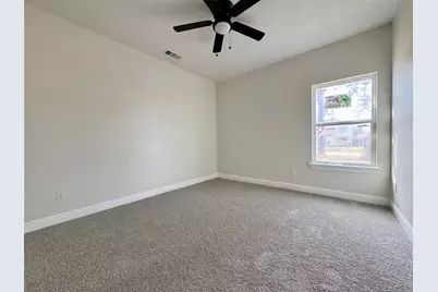 2010 Nantucket Village Drive, Dallas, TX 75217 - Photo 8