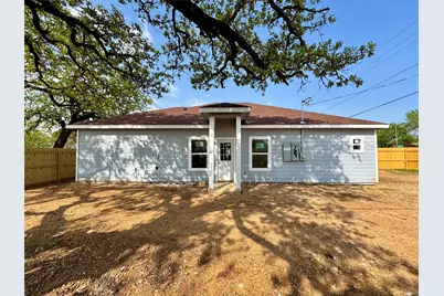 2010 Nantucket Village Drive, Dallas, TX 75217 - Photo 18