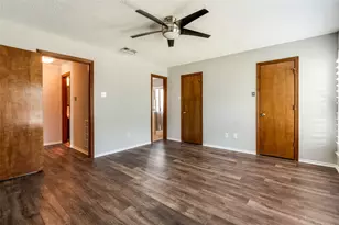 3801 Silver Maple Dr, Carrollton, TX 75007 - Photo 16