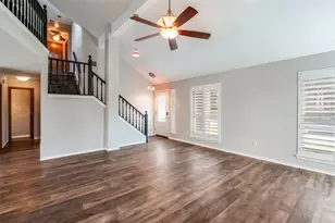 3801 Silver Maple Dr, Carrollton, TX 75007 - Photo 4