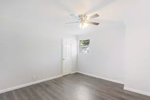 2438 Lea Crest Dr, Dallas, TX 75216 - Photo 22