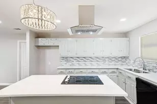 2438 Lea Crest Dr, Dallas, TX 75216 - Photo 12