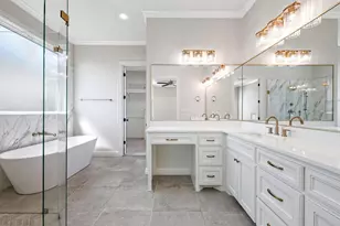 312 Champions Wy, McGregor, TX 76657 - Photo 24