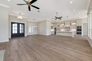 312 Champions Wy, McGregor, TX 76657 - Photo 6