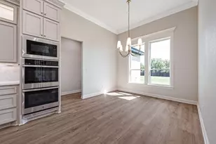 312 Champions Wy, McGregor, TX 76657 - Photo 18