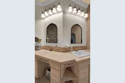 2300 N Rock Creek Road, Waco, TX 76708 - Photo 14