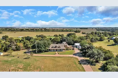 2300 N Rock Creek Road, Waco, TX 76708 - Photo 38