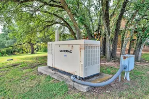 2300 N Rock Creek Rd, Waco, TX 76708 - Photo 32