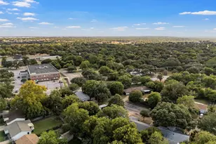 1725 La Porte Dr, Waco, TX 76710 - Photo 38