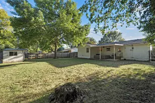 1725 La Porte Dr, Waco, TX 76710 - Photo 32