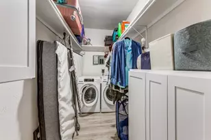 10436 High Hollows Dr, Dallas, TX 75230 - Photo 22