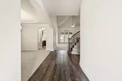 7116 Playa Imperial Lane, Grand Prairie, TX 75054 - Photo 4