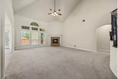 7116 Playa Imperial Lane, Grand Prairie, TX 75054 - Photo 6