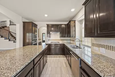 7116 Playa Imperial Lane, Grand Prairie, TX 75054 - Photo 12