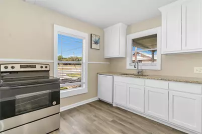 122 Ramsey Avenue #124, Cleburne, TX 76031 - Photo 6