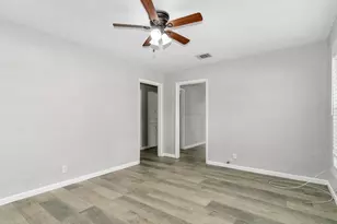 122 Ramsey Ave, Cleburne, TX 76031 - Photo 6