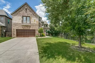 446 Twin Pine Ct, Coppell, TX 75019 - Photo 2