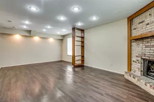 110 Crandall Rd, Irving, TX 75060 - Photo 10