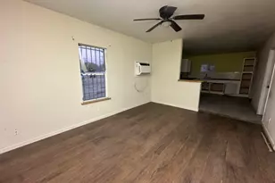 902 Burleson St, George West, TX 78022 - Photo 4